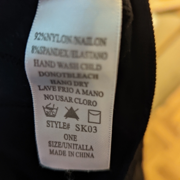 Tight Black Ruffled Mini Skirt Size Small. - Picture 4 of 4